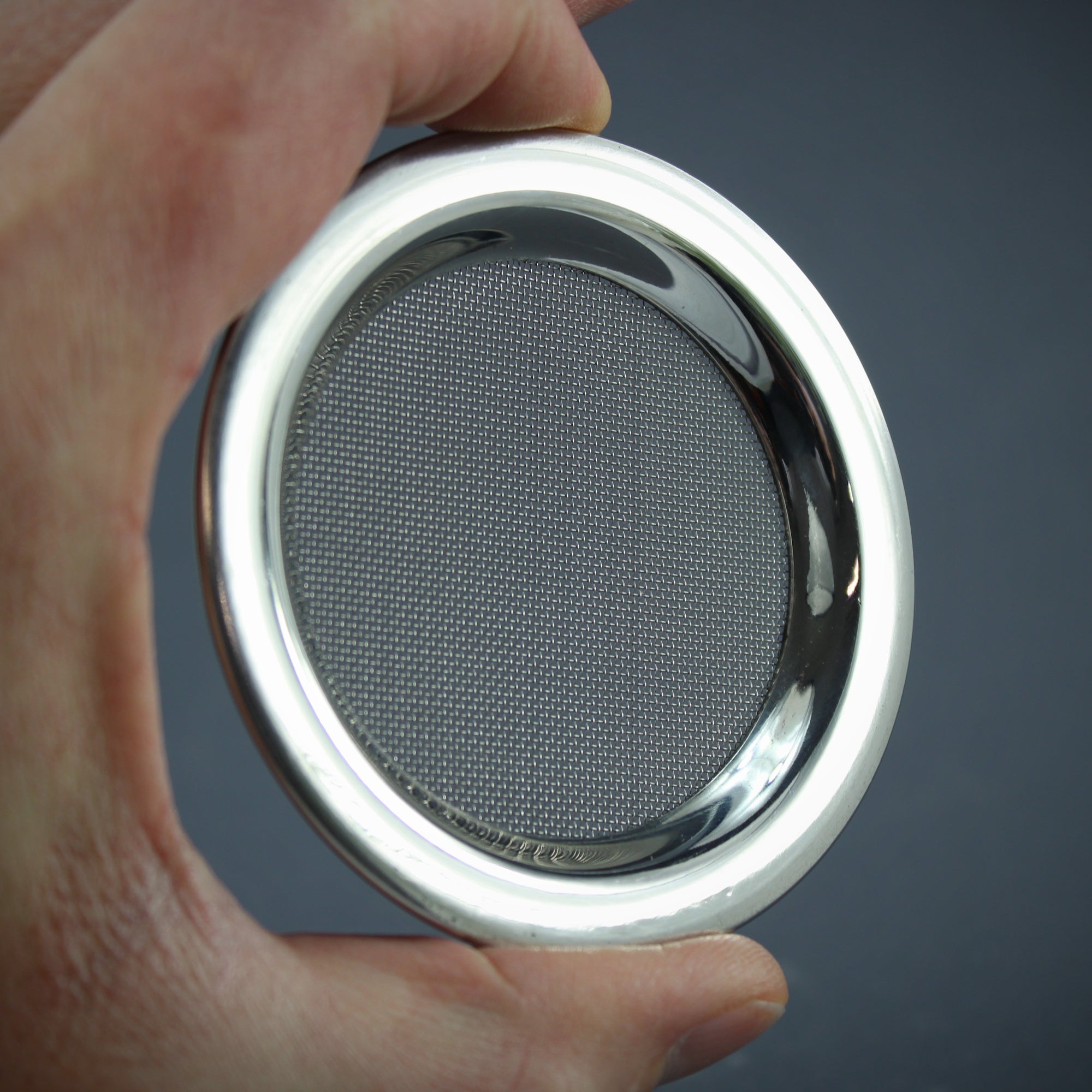 Räuchersieb Edelstahl 8 cm – Detailansicht