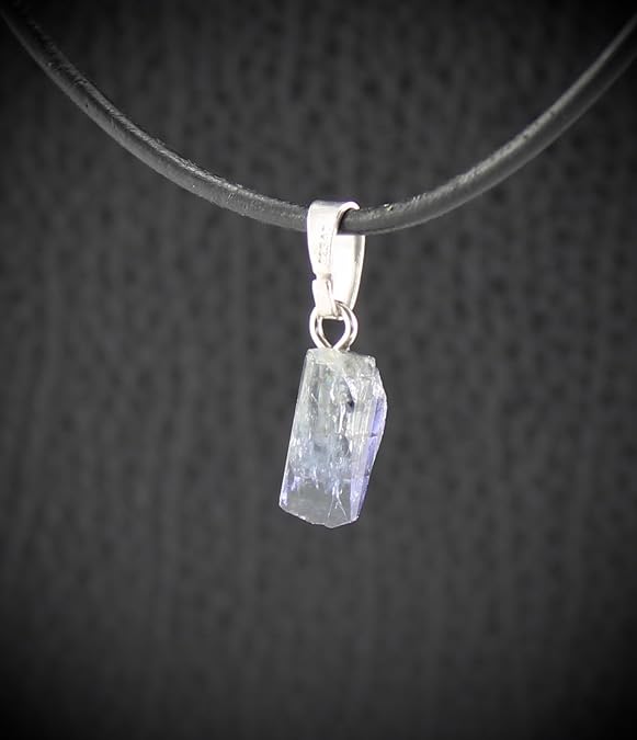 Halskettenanhänger Kettenschmuck Trommelstein Stein Silberanhänger Silberschmuck Edelsteinanhänger Edelstein Heilstein Schmuckanhänger Halsschmuck Rohstein Rohstück Schmuckstein Schmuck Schutzstein Glücksstein