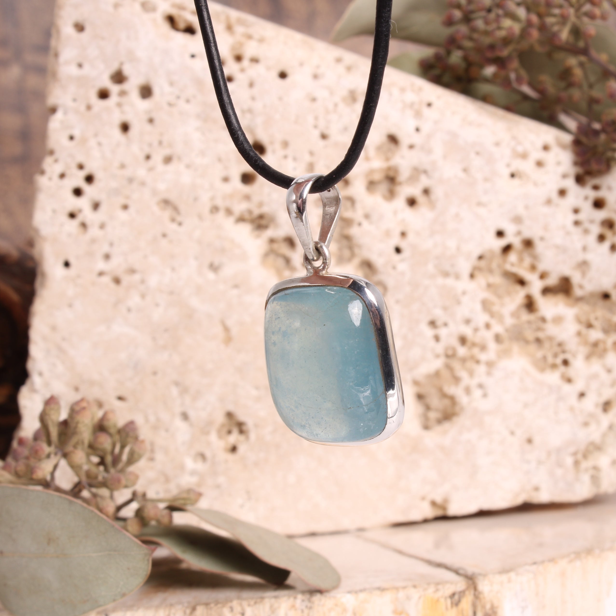 Aquamarin Cabochon Anhänger 925 Silber – Detailansicht - Silber