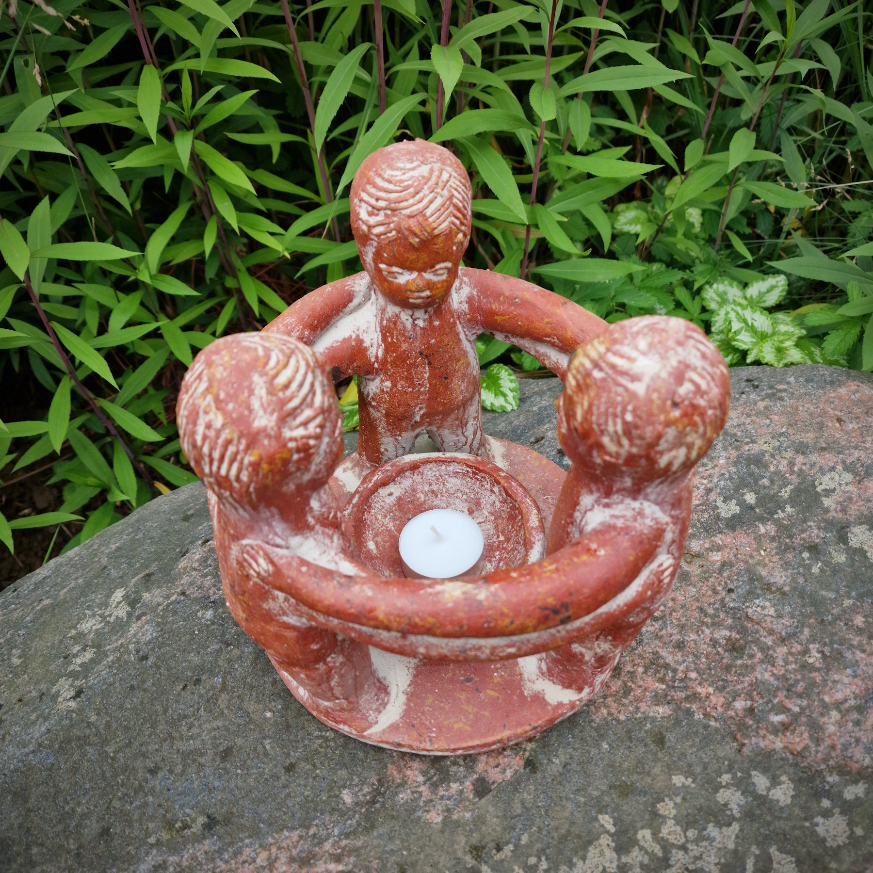 Freundeskreis XL 3 Figuren aus Terrakotta rot – Handarbeit aus Mexiko