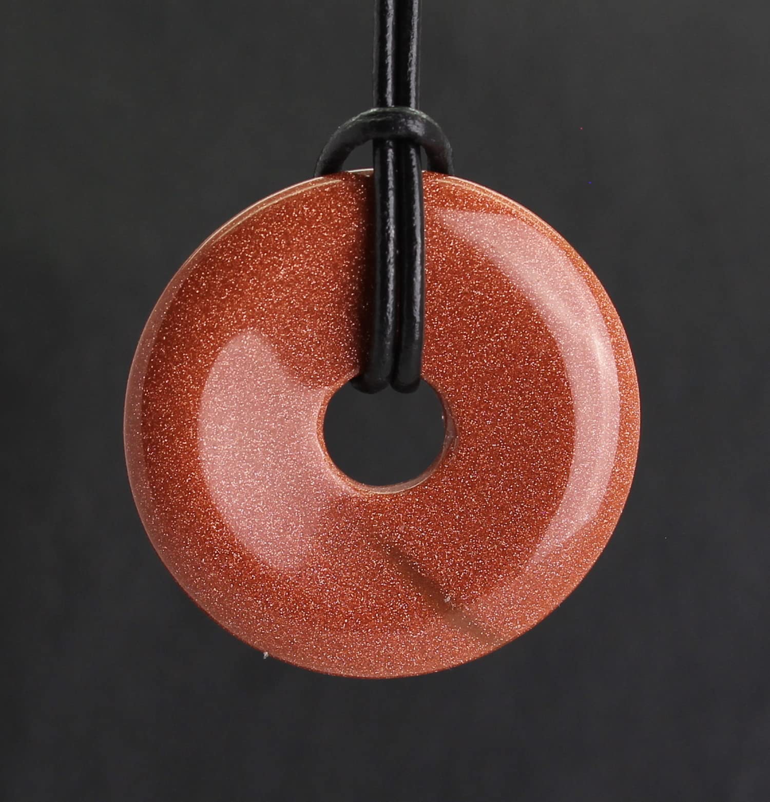 Halskettenanhänger Kettenanhänger Kettenschmuck Goldfluß Goldfluss Stein Trommelstein Anhänger Donut Edelsteindonut Heilsteindonut Halsschmuck Schmuckstein Rohstein Rohstück Schmuckanhänger Silberanhänger Silberschmuck Donutanhänger