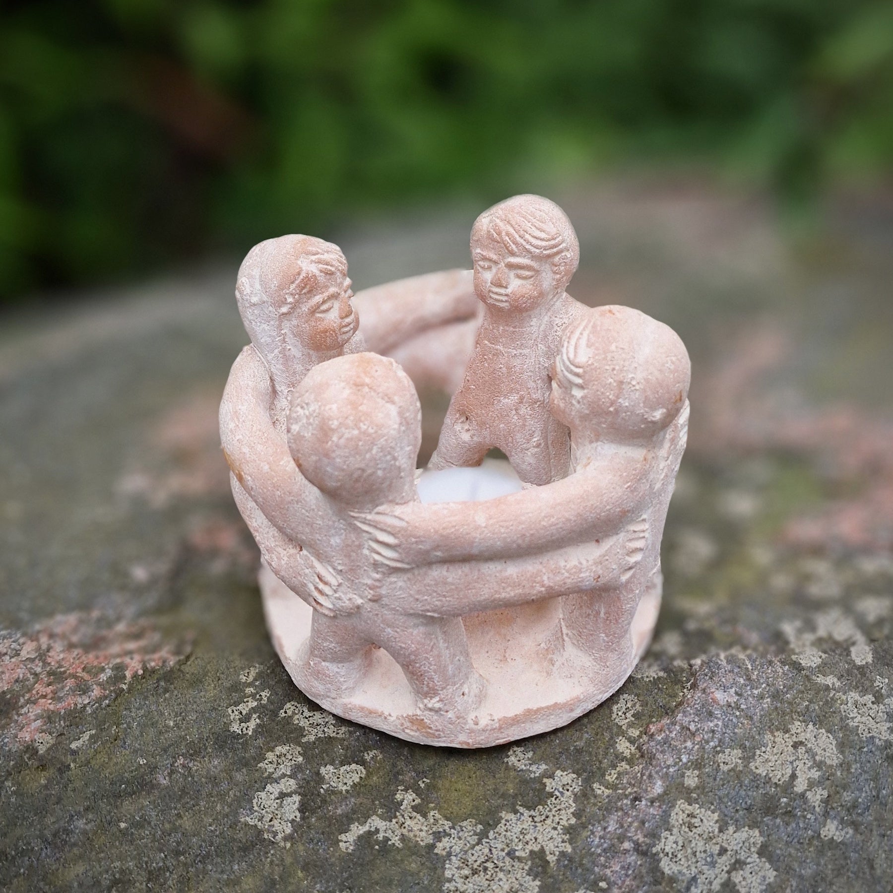 Freundeskreis 4 Figuren weiß – Seitenansicht