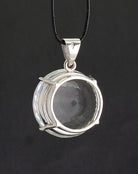 Hals Kette Schmuck Band Stein Trommelstein Edelstein Heilstein Kristall Knolle Stück Lochstein Naturstein Schutzstein Glücksstein Amulett Deko Handstein Handschmeichler Kugel Ohrringe Ohrstecker Finger Ring Armband