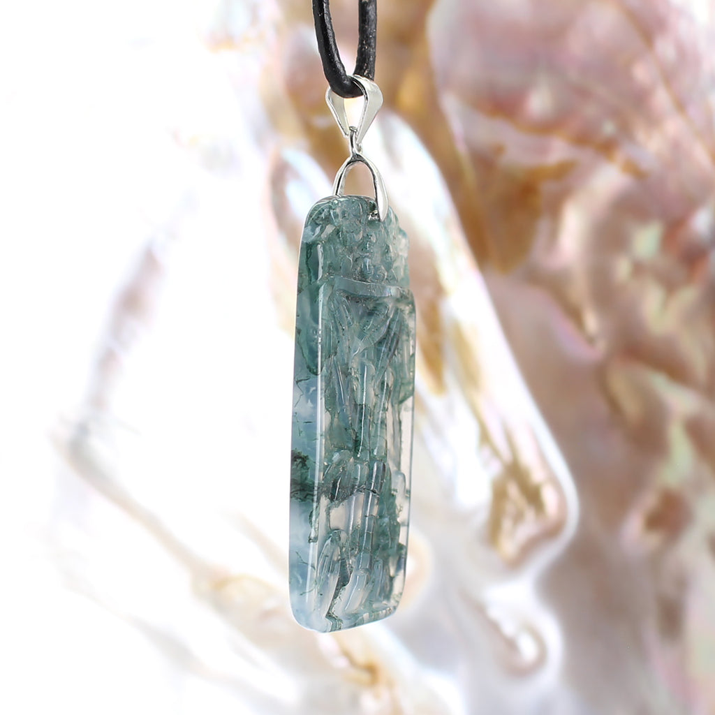 Moosachat Edelstein Anhänger Kettenanhänger 925 Silber Öse Palmen Gravur Halskettenanhänger Kettenschmuck Stein Trommelstein Rohstein Rohstück Edelstein Heilstein Lochstein Schmuck Naturstein Halsschmuck Silberschmuck Dekostein Dekostück Collier Halskette Schmuckstein Schmuckanhänger Glücksstein Schutzstein