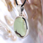 Zitronenmagnesit Anhänger Kettenanhänger 925er Silber Schmuck Halskettenanhänger Kettenschmuck Stein Trommelstein Rohstein Rohstück Edelstein Heilstein Lochstein Schmuck Naturstein Halsschmuck Silberschmuck Dekostein Dekostück Collier Halskette Schmuckstein Schmuckanhänger Glücksstein Schutzstein