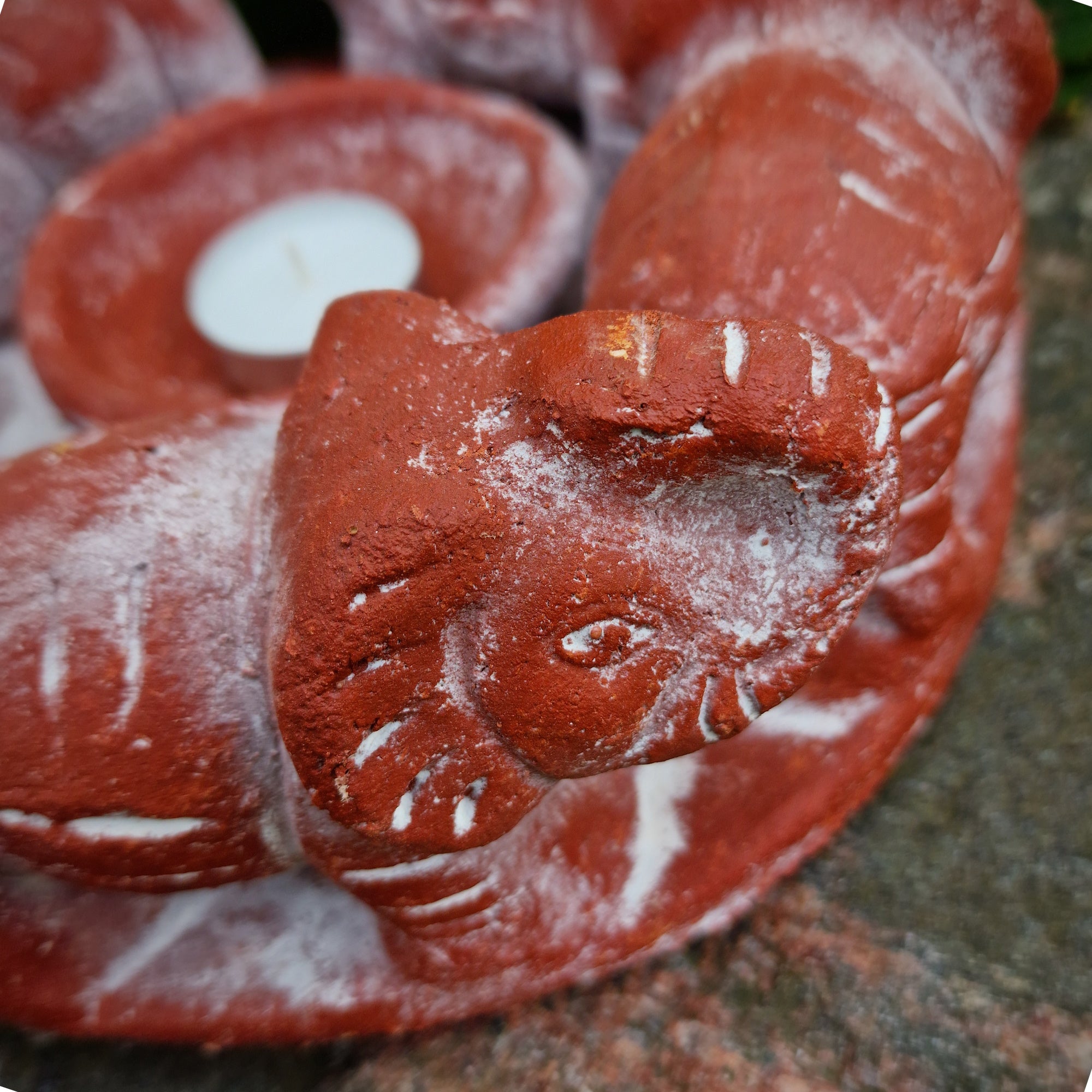 Elefantenkreis 5 Figuren rot – Dekoration Garten und Wohnraum