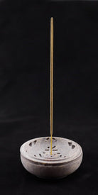 Handgefertigte Duftschale Räucherschale und Räucherstäbchenhalter in einem aus Speckstein mit Lotusgravur