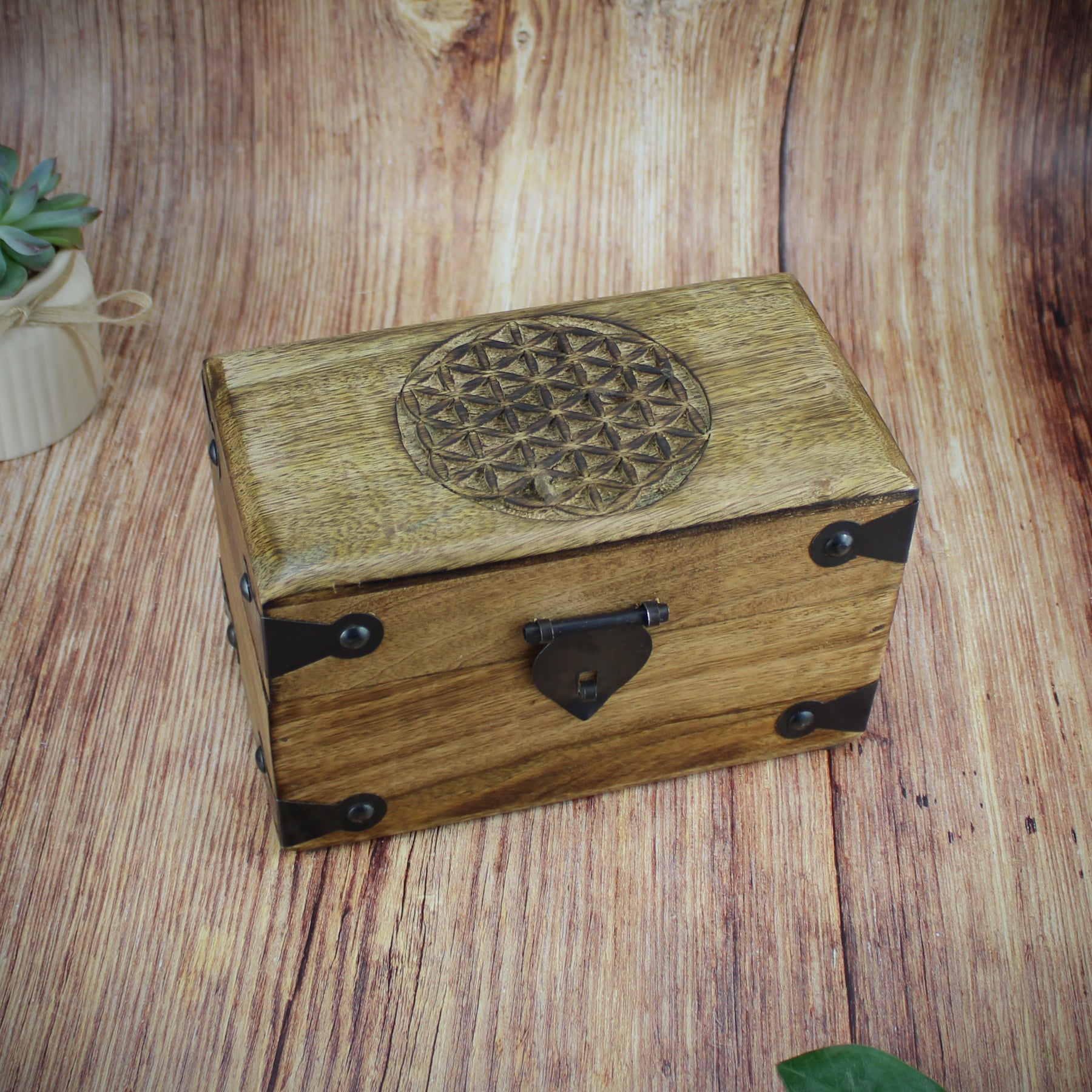 Holztruhe Holzkiste Holzbox aus Mangoholz Motiv Blume des Lebens klein Schachtel Schatulle