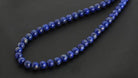 lapislazuli Stein Trommelstein Hals Schmuck Anhänger Edelstein Heilstein Rohstein Rohstück Glücksstein Schutzstein Lochstein Naturstein Amulett Deko Handstein Handschmeichler Kugel Ohrringe Ohrstecker Armband