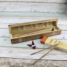 Om Silber Räucherstäbchenhalter Halter aus Holz für Räucherstäbchen & Räucherkegel