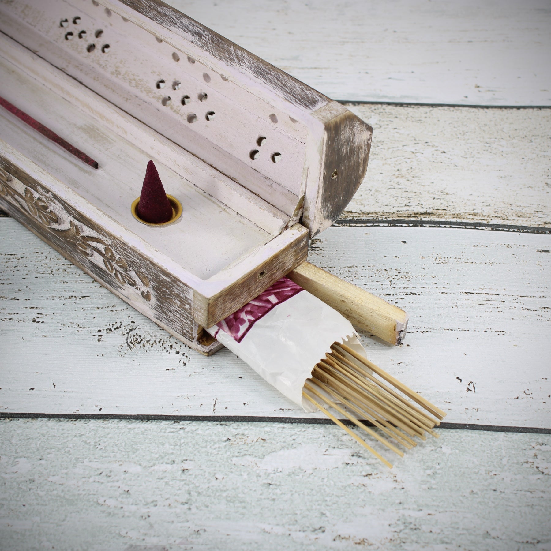 Räucherstäbchenhalter Räucherbox Kegelhalter aus Holz für Räucherstäbchen & Räucherkegel Blumenornament