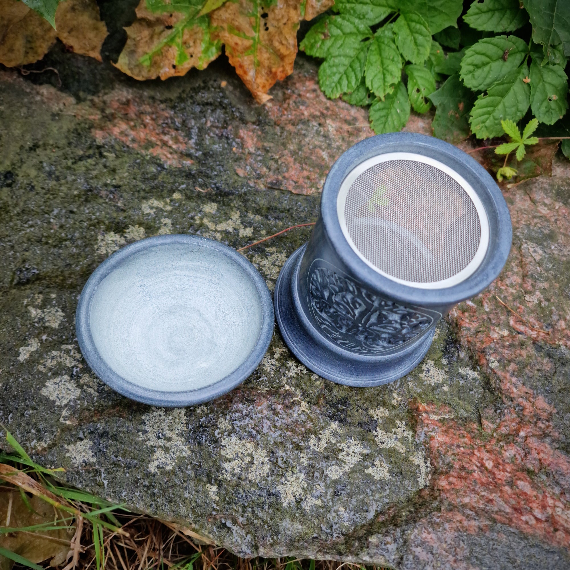 Aroma Duftlampe aus Speckstein mit Schale und Sieb grau Baum des Lebens Räucherstövchen