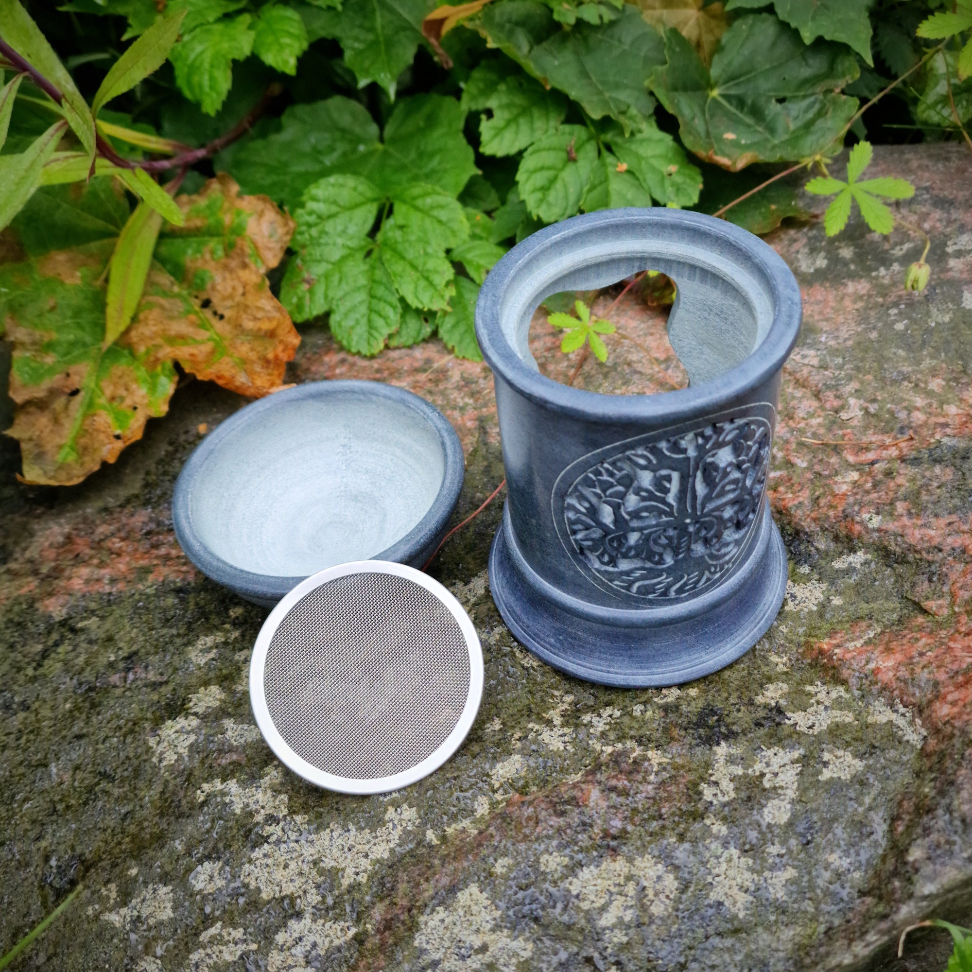 Aroma Duftlampe aus Speckstein mit Schale und Sieb grau Baum des Lebens Räucherstövchen