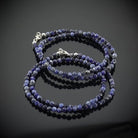 sodalith Stein Trommelstein Hals Schmuck Anhänger Edelstein Heilstein Rohstein Rohstück Glücksstein Schutzstein Lochstein Naturstein Amulett Deko Handstein Handschmeichler Kugel Ohrringe Ohrstecker Armband