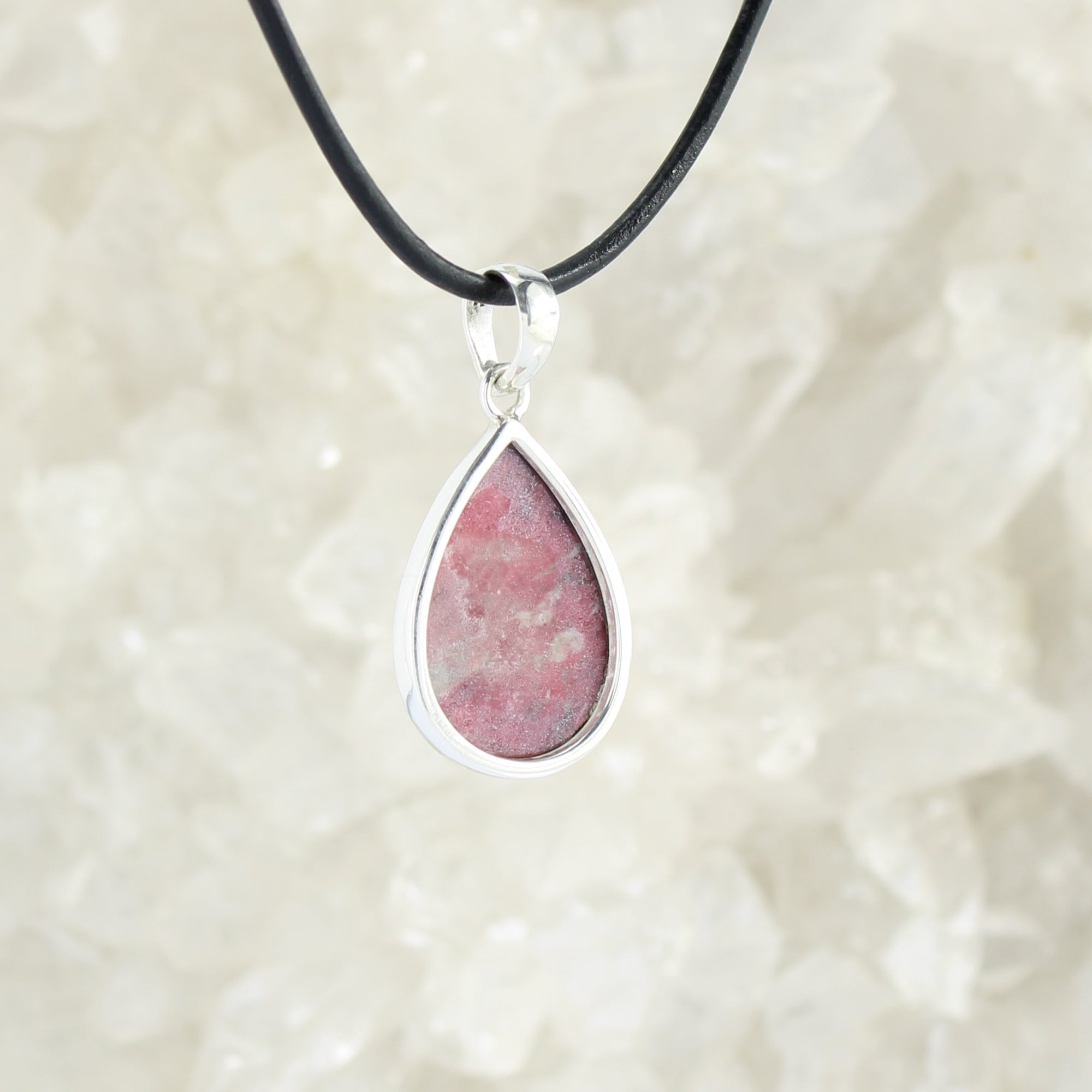 Thulit Anhänger Kettenanhänger Hals Schmuck 925 Sterling Silber echter Edelstein mit Lederband - Einzelstück