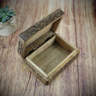 Holztruhe Holzschatulle Holzbox aus Mangoholz Motiv Blumenornament  17 x 12 cm