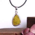 Grüner Turmalin Anhänger – 17×13 mm, 2,7 cm Gesamtlänge