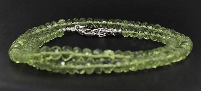 peridot olivin Stein Trommelstein Hals Schmuck Anhänger Edelstein Heilstein Rohstein Rohstück Glücksstein Schutzstein Lochstein Naturstein Amulett Deko Handstein Handschmeichler Kugel Ohrringe Ohrstecker Armband