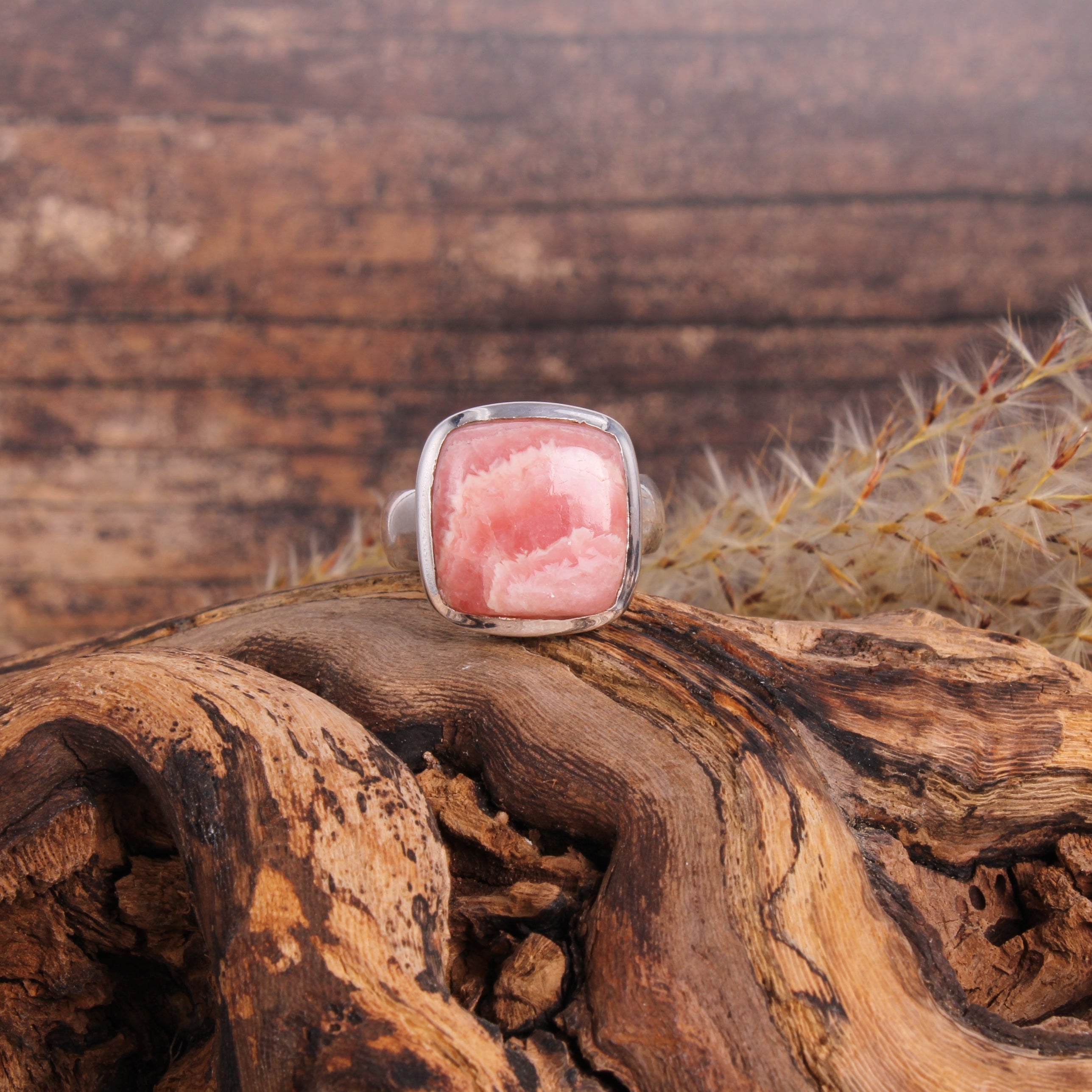 Rhodochrosit Ring mit eckigem Cabochon in 925 Sterling Silber – Größe 58