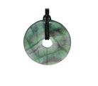 Halskettenanhänger Kettenanhänger Anhänger Regenbogenfluorit grüner blauer Fluorit grün blau Stein Rohstein Rohstück Schmuckanhänger Donut Edelsteindonut Edelstein Heilstein Rohstein Rohstück Fluoritanhänger Fluoritstein Fluoritschmuck