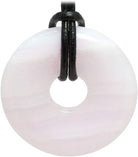 Manganocalcit Donut Anhänger Kettenanhänger 30 mm mit Lederband Halskettenanhänger Kettenschmuck Stein Trommelstein Anhänger Schmuck Schmuckstein Rohstein Rohstück Edelstein Heilstein Silberanhänger Silberschmuck Schutzstein Glücksstein