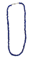 Halskette Kette aus Lapis Lazuli Lapislazuli Stein Trommelstein Anhänger Trommelsteinanhänger Perlenkette Kugelkette Collier Buttonkette Edelstein Heilstein Halsschmuck Schmuck Schmuckstein Schmuckkette Schmuckcollier Lapisschmuck Lapisstein Lapiscollier Lapiskette