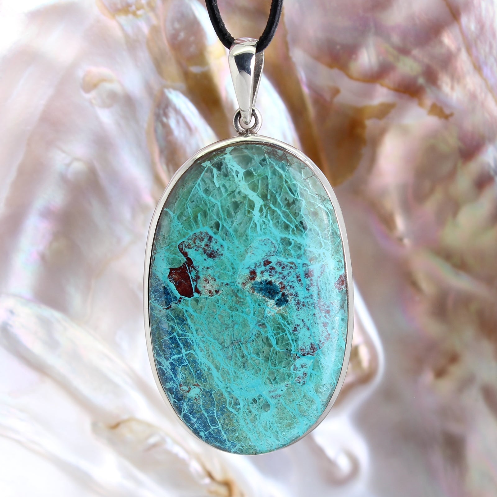 Chrysokoll Shattuckit Anhänger Kettenanhänger 925er Silber Schmuck Halskettenanhänger Kettenschmuck Stein Trommelstein Rohstein Rohstück Edelstein Heilstein Lochstein Schmuck Naturstein Halsschmuck Silberschmuck Dekostein Dekostück Collier Halskette Schmuckstein Schmuckanhänger Glücksstein Schutzstein