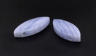 Halskettenanhänger Kettenschmuck Chalcedon Stein Trommelstein Anhänger Heilstein Edelstein Schmuckstein Schmuckanhänger Silberanhänger Rohstein Rohstück Halsschmuck Schmuck Silber Anhänger Chalcedonstein