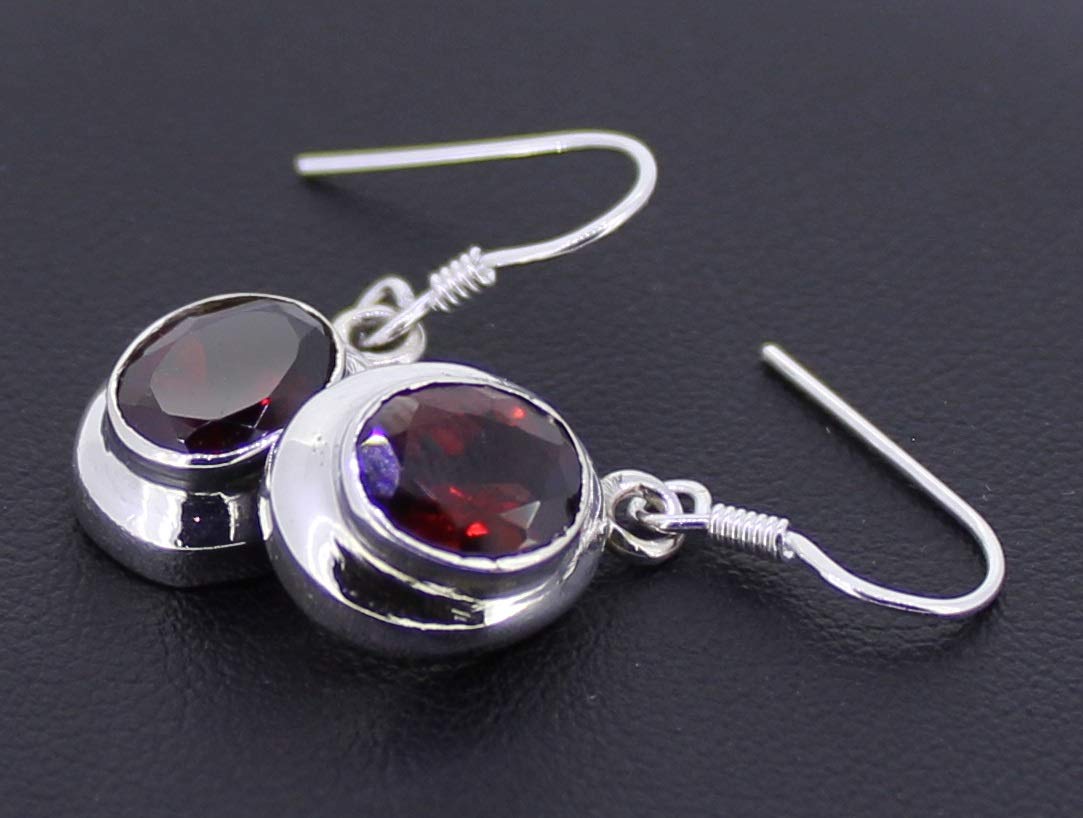 Ohrstecker Ohrringe Ohrhänger roter Granat Stein Trommelstein Anhänger Ohrschmuck Silberschmuck Silberohrringe Silberhänger Silberstecker Edelstein Heilstein Schmuckstein Schmuck Rohstein Rohstück Granatstein Granatschmuck