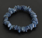 Armband aus Disthen Cyanit Kyanit facettiertes Armband Stein Trommelstein Anhänger Perlen Kugeln Heilstein Edelstein Kugelarmband Perlenarmband Edelsteinarmband Stretcharmband Gummiarmband Armschmuck Schmuckstein Rohstein Rohstück Schmuck Kettenanhänger Kyanitstein