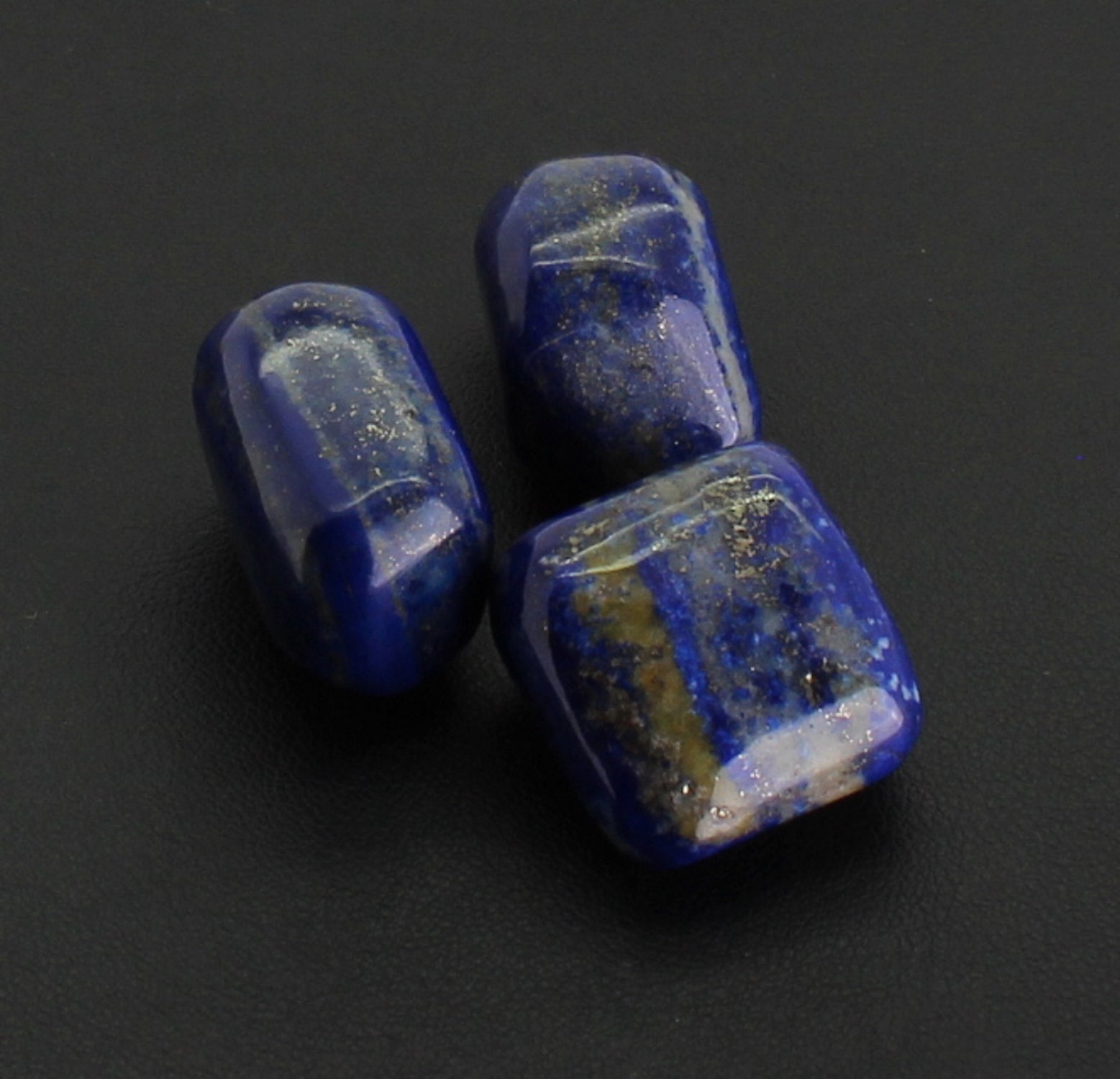 Lapis Lazuli Handschmeichler Anhänger Stein Schutzstein Glücksstein Schmuckstein Heilstein Edelstein Wasserstein Rohstein Rohstück Massagestein Lapisstein