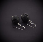 schwarze lava lavastein lavagestein vulkanlava Ohrstecker Ohrschmuck Stein Trommelstein Rohstein Schmuck Silberschmuck Hänger Perlen Edelstein Heilstein Schmuckstein Glücksstein Schutzstein Stecker Silberstecker