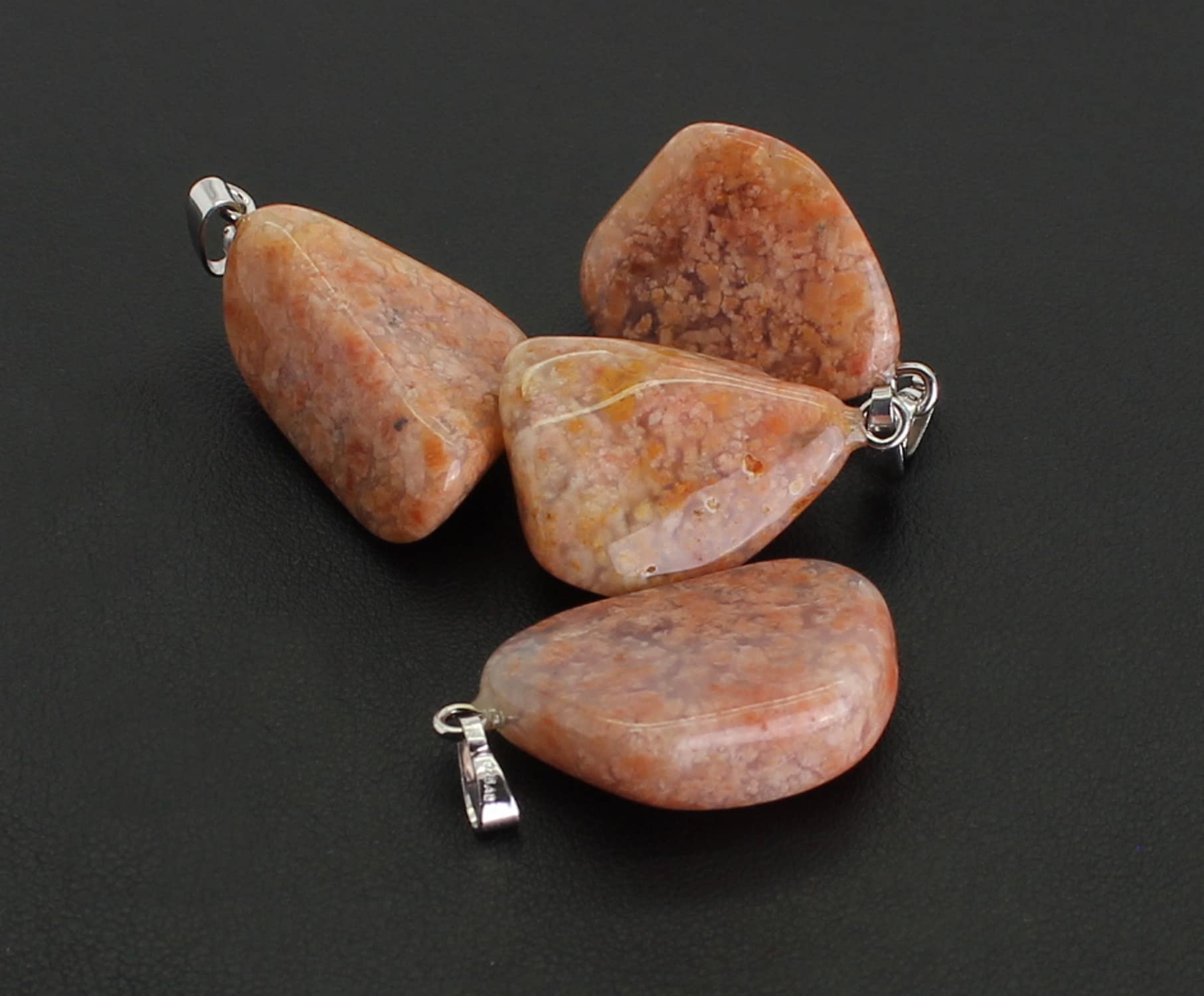 Moosachat rosa Halskettenanhänger Kettenschmuck Kristall Rohkristall Stein Silberanhänger Silberschmuck Edelsteinanhänger Edelstein Heilstein Schmuckanhänger Halsschmuck Rohstein Rohstück Schmuckstein Schmuck Schutzstein Glücksstein