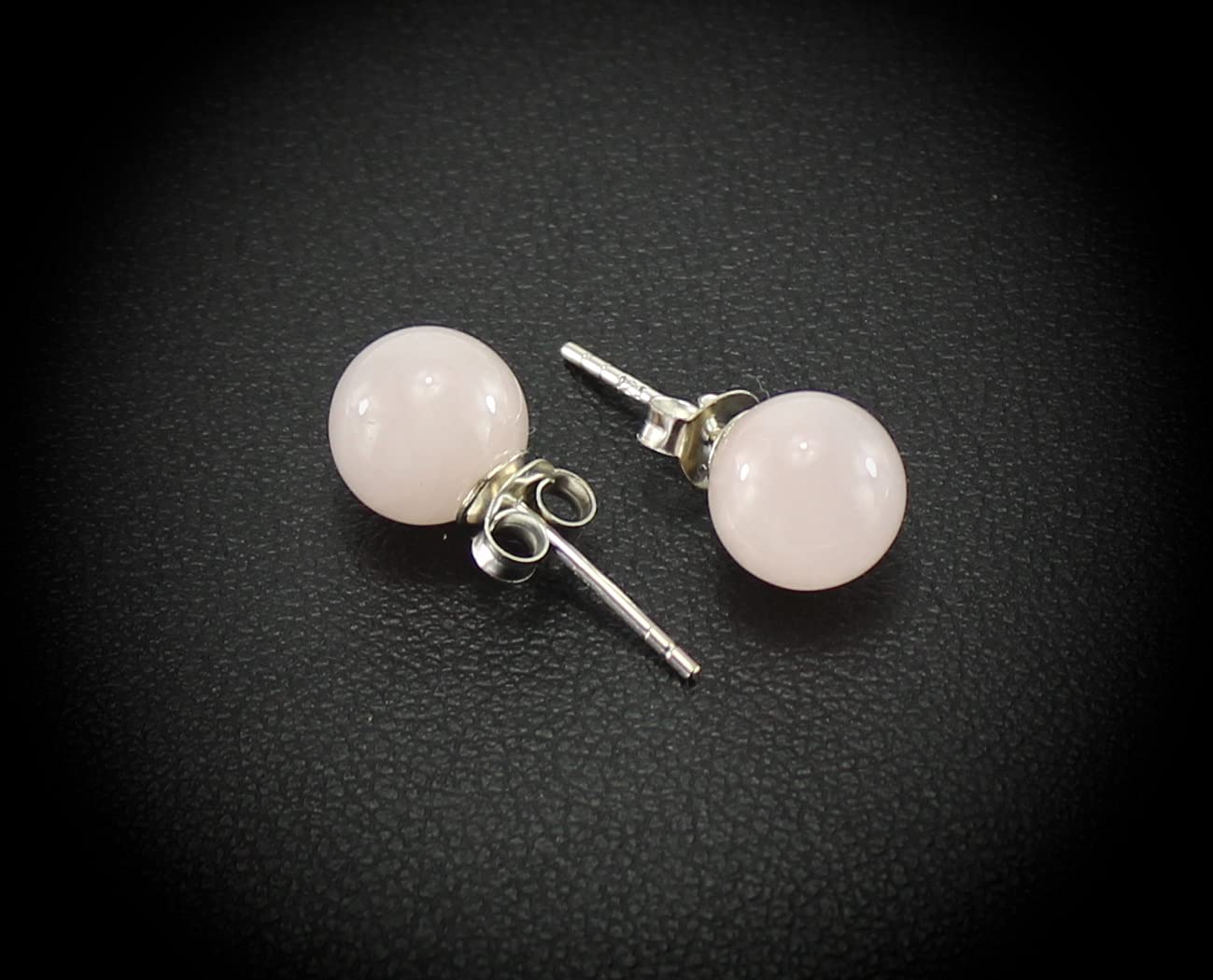 Rosenquarz Stein Trommelstein Rohstein Brocken Ohrringe Silberohrringe Silberohrstecker Silberschmuck Perlen Edelstein Heilstein Ohrschmuck Rosenquarzohrringe Liebesstein Fruchtbarkeitsstein Stein der Liebe Kugel aus Rosenquarz Silber Ohrstecker Rosenquarz