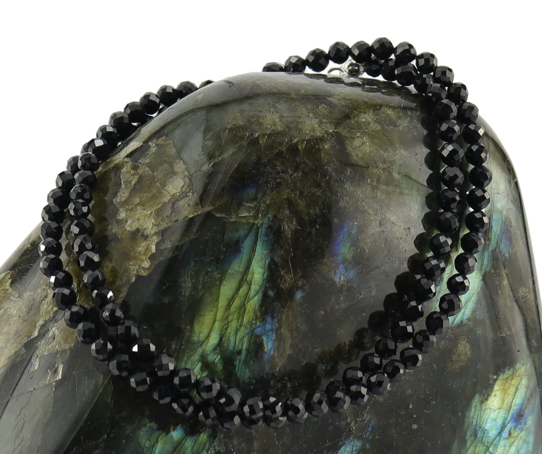 spinell stein trommelstein kette halskette perlenkette kugelkette collier schmuck halsschmuck rohstein rohstück schmuckstein schmuckstück edelstein heilstein glücksstein schutzstein 